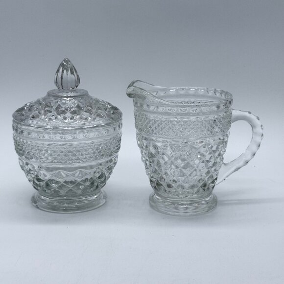 Anchor Hocking Wexford Glass Creamer And Covered Sugar Set - Picture 4 of 5